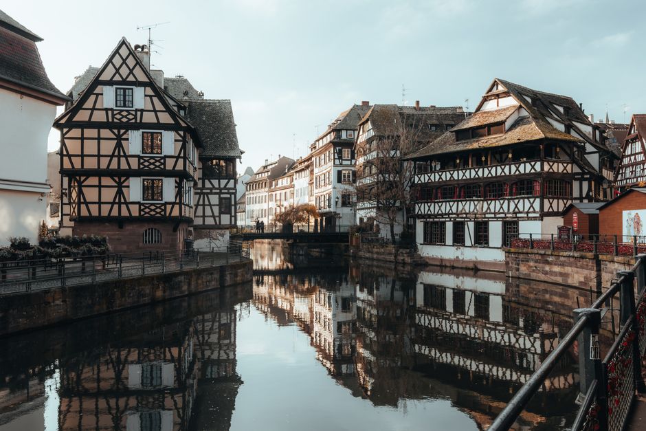 Conciergerie à Schweighouse-sur-Moder : déléguez votre location courte durée en Alsace du Nord